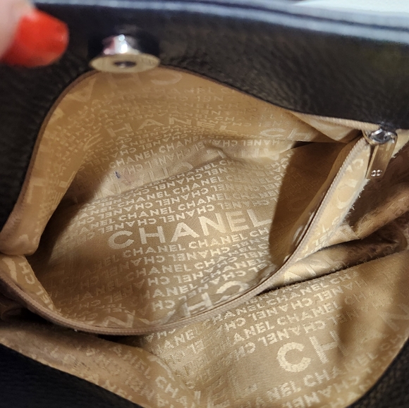 Chanel Bag - Picture 15 of 16